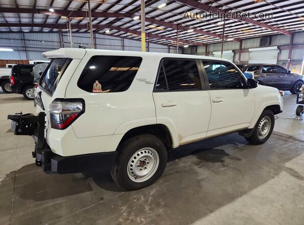 JTEBU5JRXH5468111 2017 TOYOTA 4RUNNER White Tył prawy