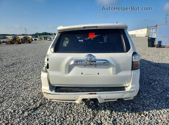 JTEDU5JR5N5273943 2022 TOYOTA 4RUNNER White უკანა ხედი
