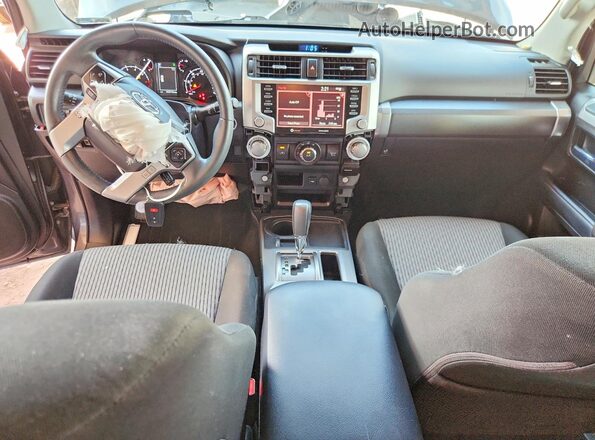 JTEEU5JR4P5280308 2023 TOYOTA 4RUNNER Gray Dashboard view