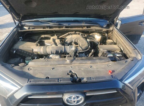 JTEEU5JR6M5239271 2021 TOYOTA 4RUNNER Черный Вид подкапотного пространства