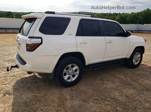 JTEEU5JR8N5269907 2022 TOYOTA 4RUNNER White Հետևի աջ