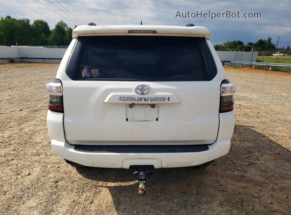 JTEEU5JR8N5269907 2022 TOYOTA 4RUNNER White Հետևի տեսք