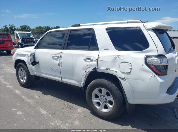 JTEEU5JR9R5306484 2024 TOYOTA 4RUNNER Белый Вид спереди