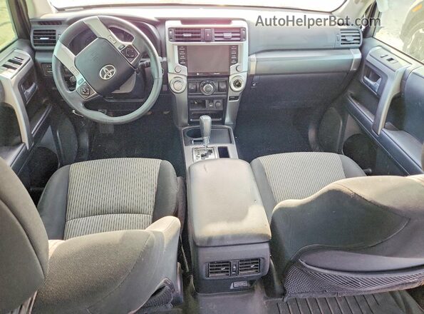 JTEEU5JRXP5285240 2023 TOYOTA 4RUNNER Белый Вид панели приборов