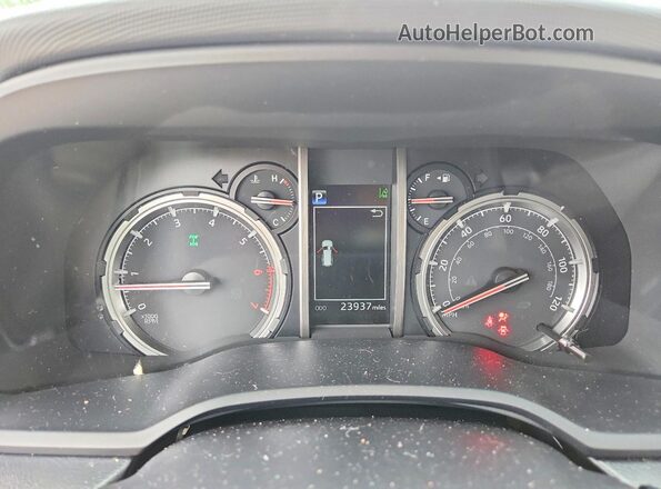 JTELU5JR8P6173327 2023 TOYOTA 4RUNNER White Սարքավորումների վահանակի տեսք