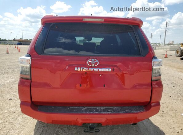 JTEMU5JR4R6281838 2024 TOYOTA 4RUNNER Красный Вид сзади