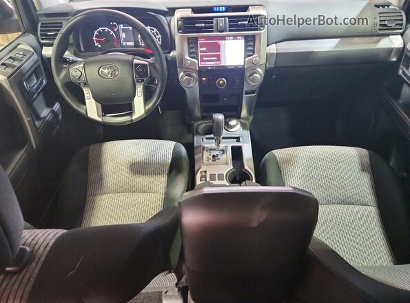 JTEMU5JR7M5878240 2021 TOYOTA 4RUNNER Red წინა პანელის ხედი