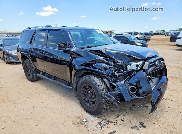 JTEMU5JR8P6106506 2023 TOYOTA 4RUNNER Black Przód prawy