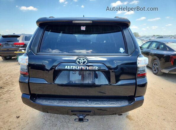 JTEMU5JR8P6106506 2023 TOYOTA 4RUNNER Black Widok z tyłu