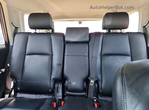 JTEMU5JR8P6106506 2023 TOYOTA 4RUNNER Black Widok tylnych siedzeń
