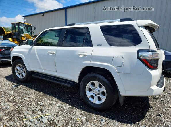 JTEMU5JR9N6050413 2022 TOYOTA 4RUNNER White უკანა მარცხენა