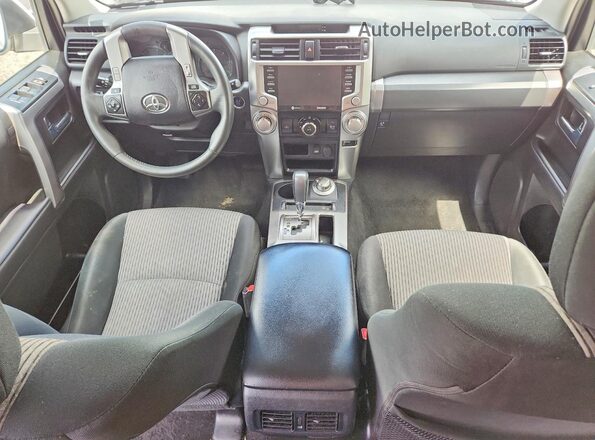 JTEMU5JR9N6050413 2022 TOYOTA 4RUNNER White წინა პანელის ხედი
