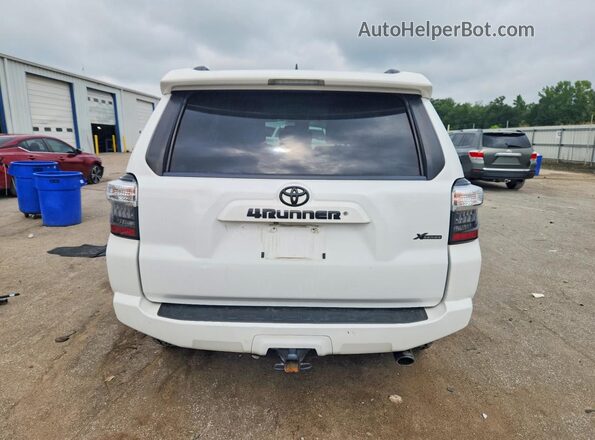 JTEMU5JRXM5894710 2021 TOYOTA 4RUNNER White Rear view