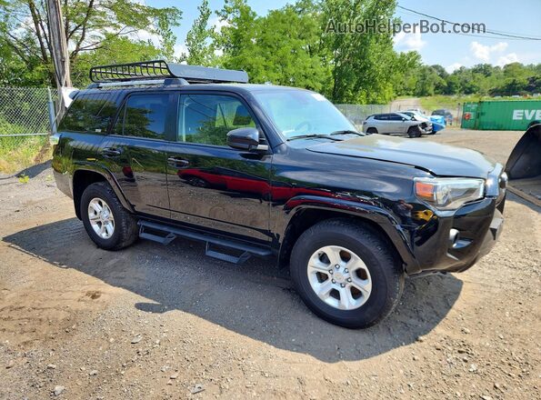 JTEMU5JRXR6300389 2024 TOYOTA 4RUNNER Black Przód prawy