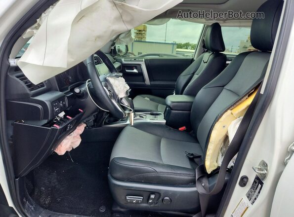 JTENU5JR1P6181083 2023 TOYOTA 4RUNNER White Vista interior delantera