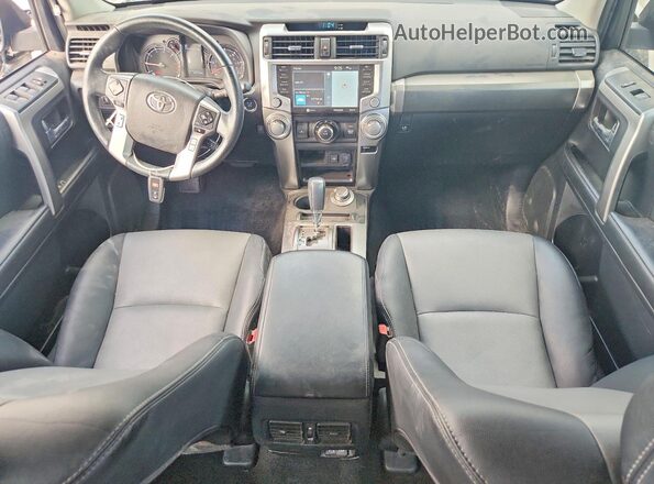 JTENU5JR1P6187689 2023 TOYOTA 4RUNNER Серый Вид панели приборов