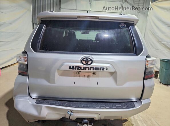 JTENU5JR4M5960463 2021 TOYOTA 4RUNNER Серебряный Вид сзади
