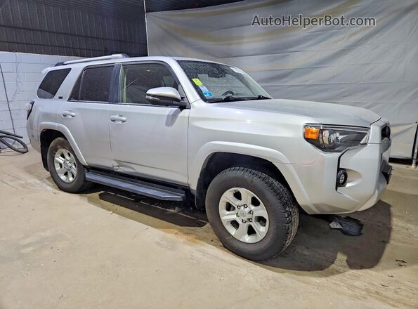 JTENU5JR4M5960463 2021 TOYOTA 4RUNNER Серебряный Передняя правая четверть