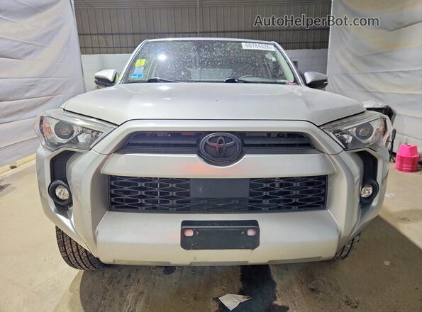 JTENU5JR4M5960463 2021 TOYOTA 4RUNNER Серебряный Вид спереди