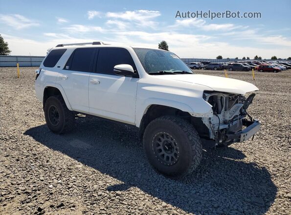 JTENU5JR6M5963784 2021 TOYOTA 4RUNNER White Przód prawy