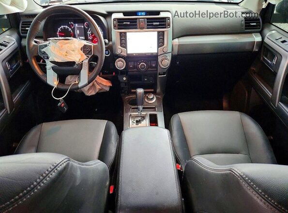 JTENU5JR9M5898848 2021 TOYOTA 4RUNNER Charcoal წინა პანელის ხედი