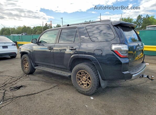 JTEPU5JR9N6009857 2022 TOYOTA 4RUNNER Black Tył lewy