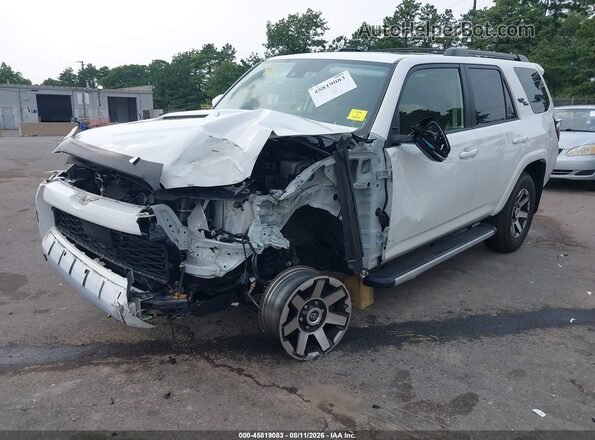 JTERU5JR0P6153356 2023 TOYOTA 4RUNNER White Front left