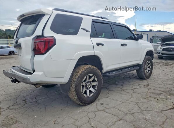 JTERU5JR1R6258104 2024 TOYOTA 4RUNNER White Rear right