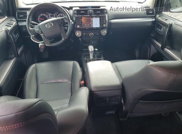 JTERU5JR3P6134722 2023 TOYOTA 4RUNNER Silver Вид панелі приладів