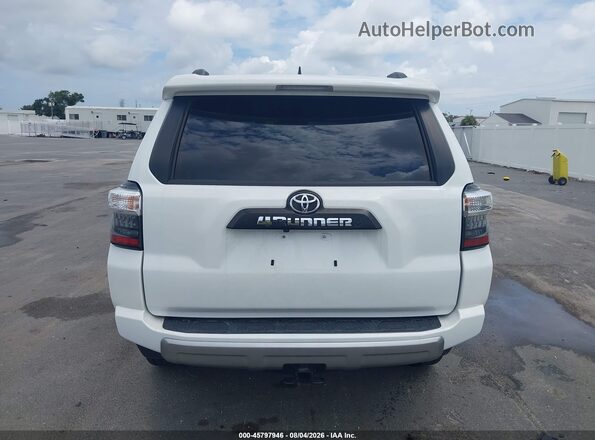 JTERU5JR4R6297690 2024 TOYOTA 4RUNNER White 