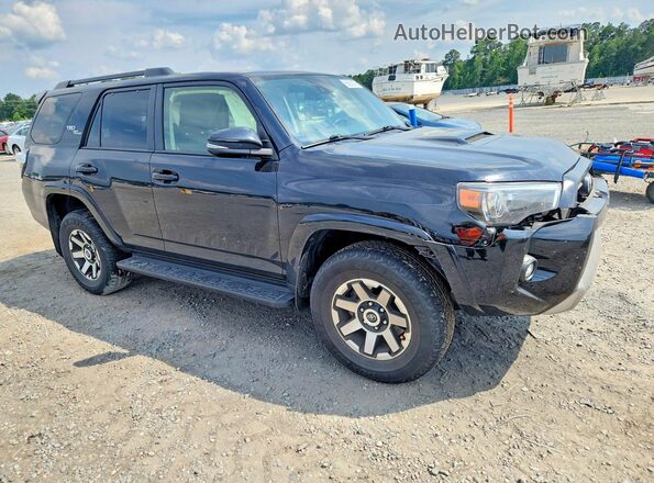 JTERU5JR5P6161050 2023 TOYOTA 4RUNNER Black Առջևի աջ