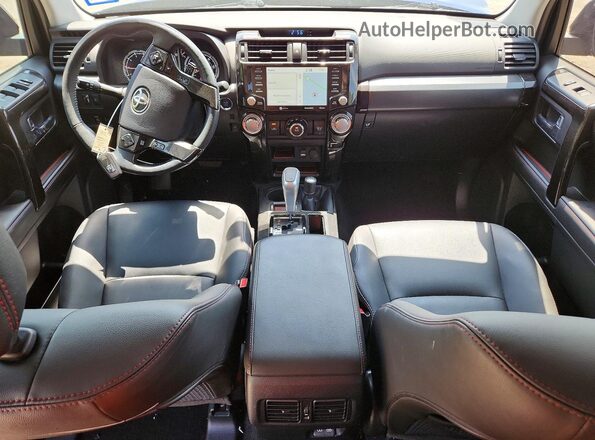 JTERU5JR5R6247297 2024 TOYOTA 4RUNNER Blue Dashboard view