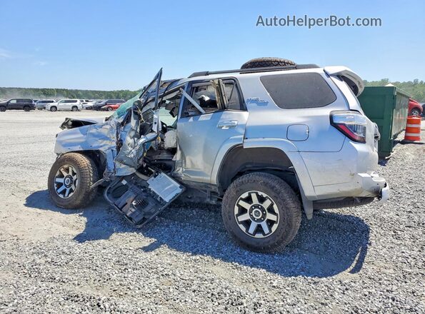 JTERU5JR6R6251536 2024 TOYOTA 4RUNNER Серебряный Задняя левая четверть