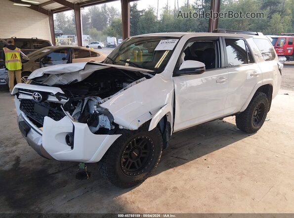 JTERU5JR7P6212399 2023 TOYOTA 4RUNNER White Front left