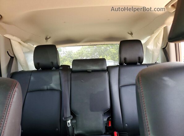 JTERU5JRXP6170634 2023 TOYOTA 4RUNNER Черный Вид задних сидений