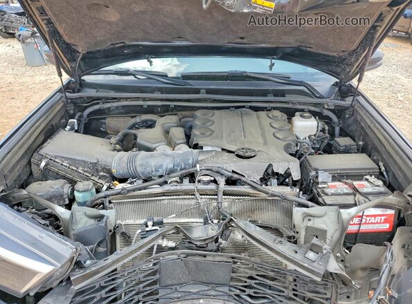 JTERU5JRXP6170634 2023 TOYOTA 4RUNNER Черный Вид подкапотного пространства