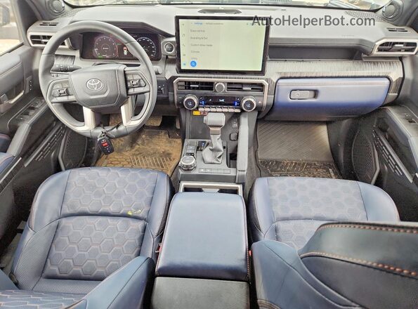JTEVB5BR7S5024029 2025 TOYOTA 4RUNNER Gray წინა პანელის ხედი
