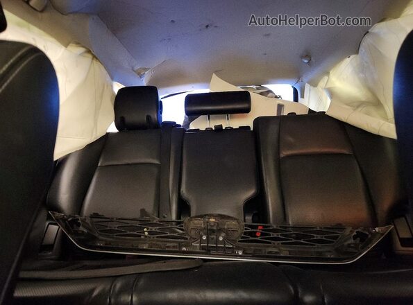 JTEZU5JR5G5116793 2016 TOYOTA 4RUNNER Белый Вид задних сидений