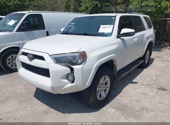 JTEZU5JR6K5199563 2019 TOYOTA 4RUNNER White Front left