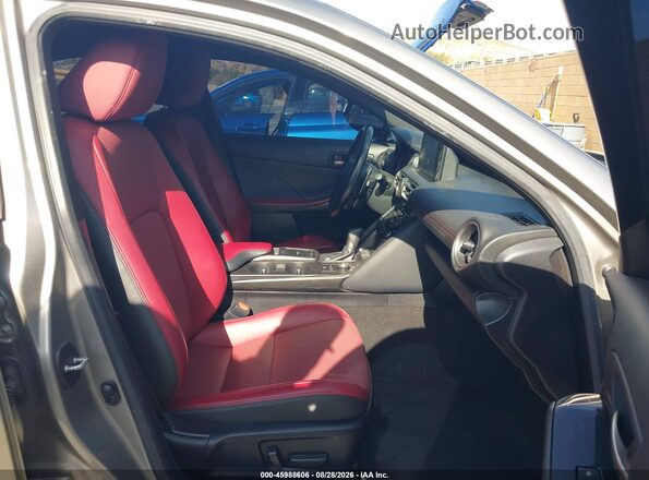 JTHAA1D28N5118583 2022 LEXUS IS 300 Silver Вид салону спереду