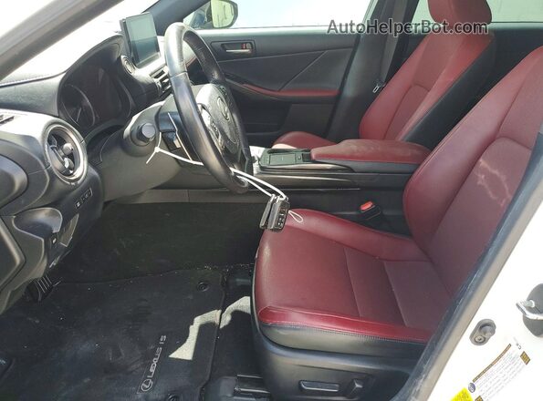 JTHAA1D29M5113343 2021 LEXUS IS Белый Вид салона спереди