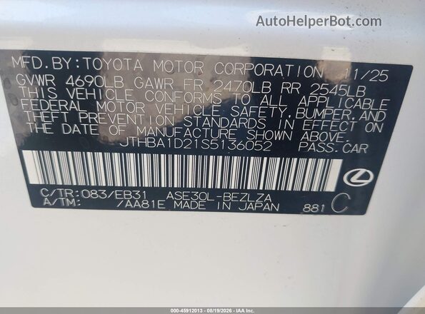 JTHBA1D21S5136052 2025 LEXUS IS 300 White Widok komory silnika