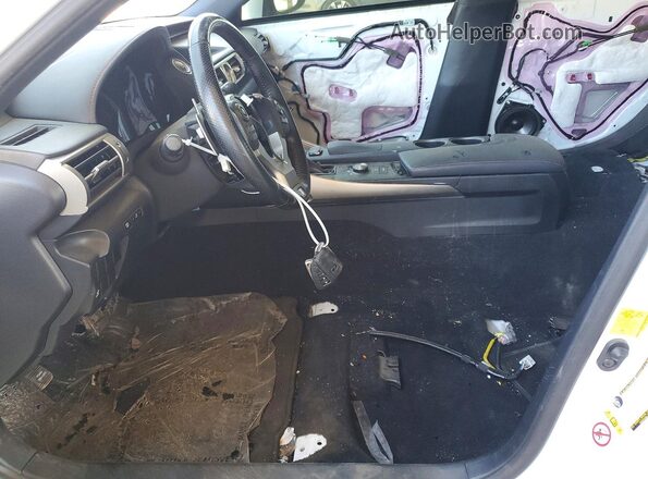 JTHBA1D22G5037201 2016 LEXUS IS White Widok wnętrza z przodu