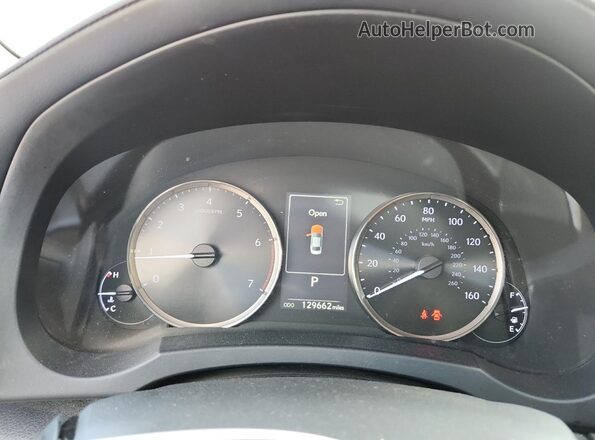 JTHBA1D22J5082470 2018 LEXUS IS White Vista del cuadro de instrumentos