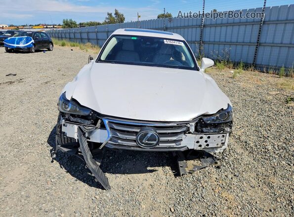 JTHBA1D23J5063944 2018 LEXUS IS White Vista frontal
