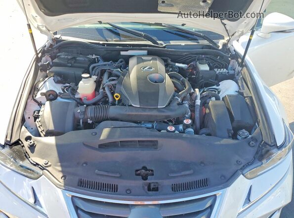 JTHBA1D25H5055385 2017 LEXUS IS White Вид задньої частини салону