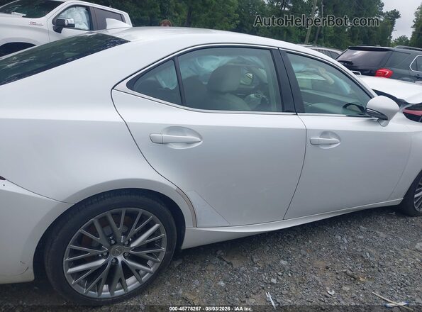 JTHBA1D26G5013130 2016 LEXUS IS 200T White Rear interior view