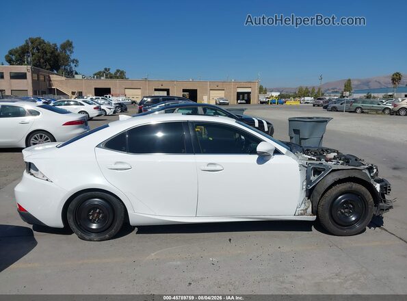 JTHBA1D26H5043195 2017 LEXUS IS 200T White Widok wnętrza z tyłu