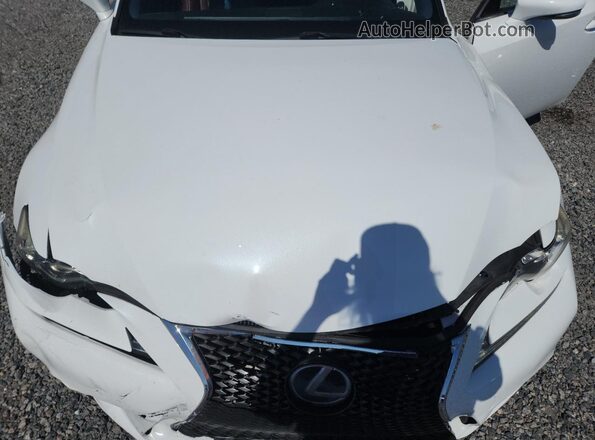 JTHBA1D29G5028186 2016 LEXUS IS White Widok wnętrza z tyłu