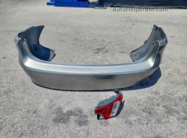 JTHBA1D29G5033162 2016 LEXUS IS Silver ძრავის განყოფილების ხედი